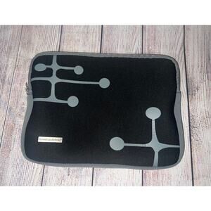 American Airlines Eames Padded Travel Case for Tablet iPad Gray Black Dots Lined